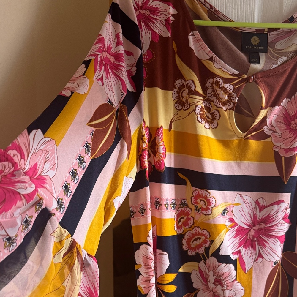 JM Collection Multicolor Floral Blouse - Picture 2 of 4